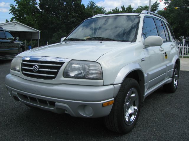 2005 Suzuki Grand Vitara Crew Cab 126.0 WB 1SC LS Z85