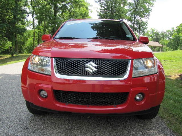 2006 Suzuki Grand Vitara 4X4 SR5 CREW