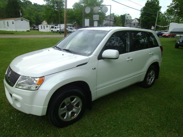 2007 Suzuki Grand Vitara Ram 3500 Diesel 2-WD