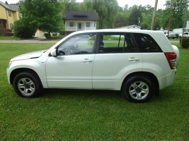 2007 Suzuki Grand Vitara Ram 3500 Diesel 2-WD