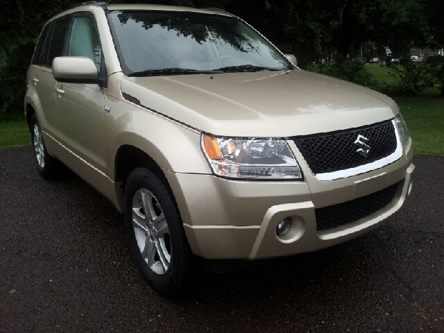 2007 Suzuki Grand Vitara Sport W/navigation