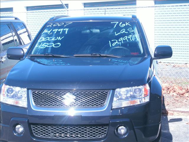 2007 Suzuki Grand Vitara 4X4 SR5 CREW