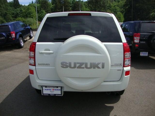 2010 Suzuki Grand Vitara Premium