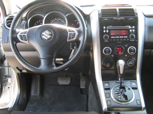 2010 Suzuki Grand Vitara Premium