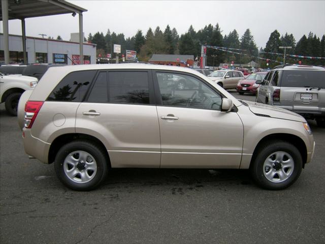 2012 Suzuki Grand Vitara Premium