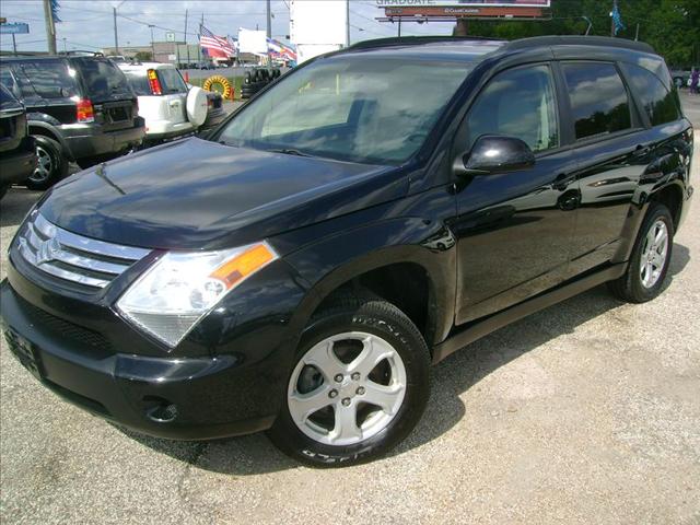 2007 Suzuki Grand Vitara XL7 2000 Chevrolet Silverado