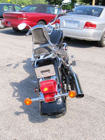 2002 Suzuki INTRUDER 4WD 4DR Sport Utility