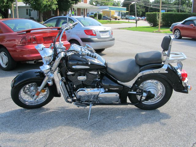 2002 Suzuki INTRUDER 4WD 4DR Sport Utility