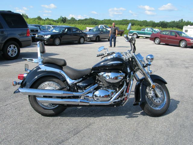 2002 Suzuki INTRUDER 4WD 4DR Sport Utility