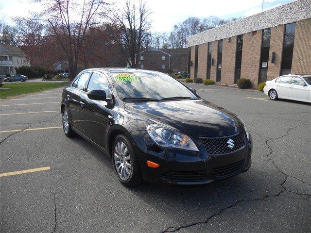 2010 Suzuki Kizashi SE