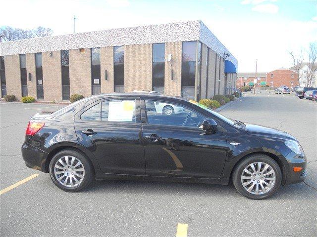 2010 Suzuki Kizashi SE