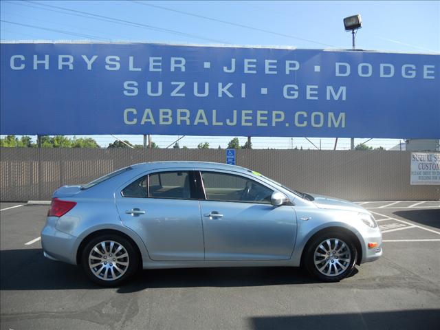 2010 Suzuki Kizashi SE