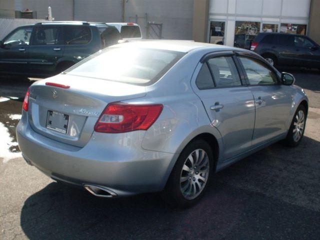 2010 Suzuki Kizashi 4DR CE Manual