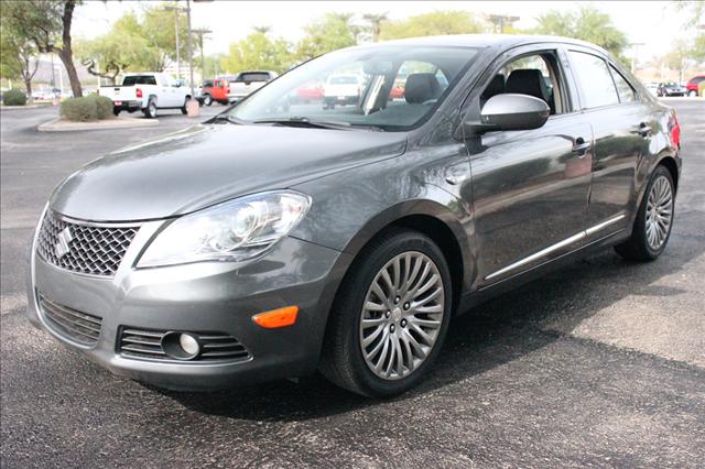 2010 Suzuki Kizashi Lariat, King Ranch