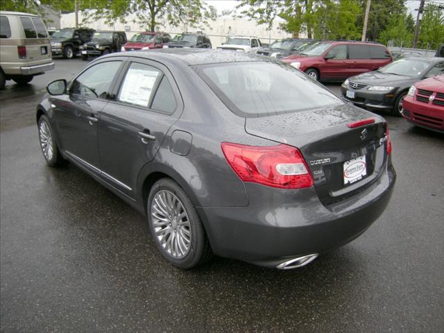 2010 Suzuki Kizashi Sport VA