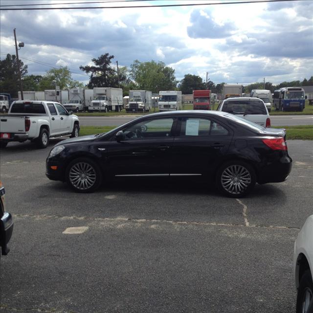 2011 Suzuki Kizashi Unknown