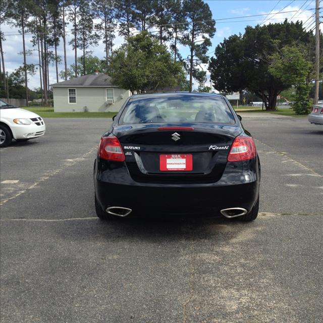 2011 Suzuki Kizashi Unknown