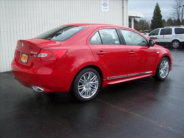 2011 Suzuki Kizashi Extended-short-sle-4wd-cd Player