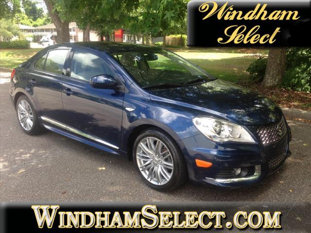 2011 Suzuki Kizashi Extended-short-sle-4wd-cd Player