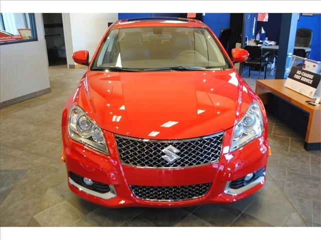 2011 Suzuki Kizashi St-extended Cab-4x4-tonneau