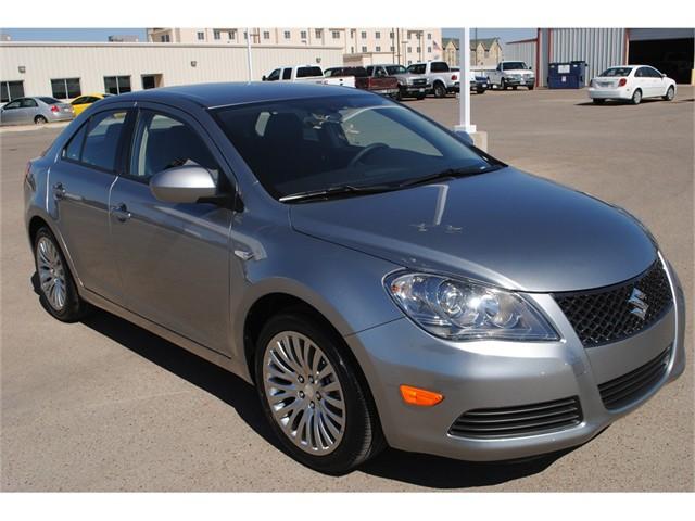 2011 Suzuki Kizashi SE