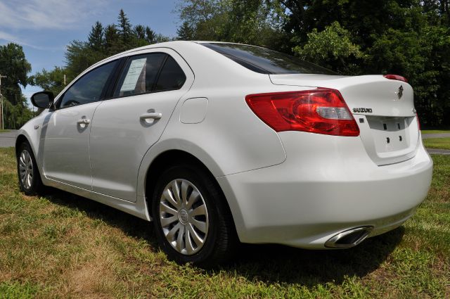 2012 Suzuki Kizashi Lariat Crew Cab 4WD DRW