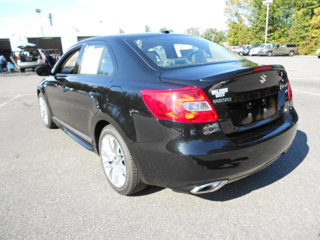 2012 Suzuki Kizashi Lariat, King Ranch