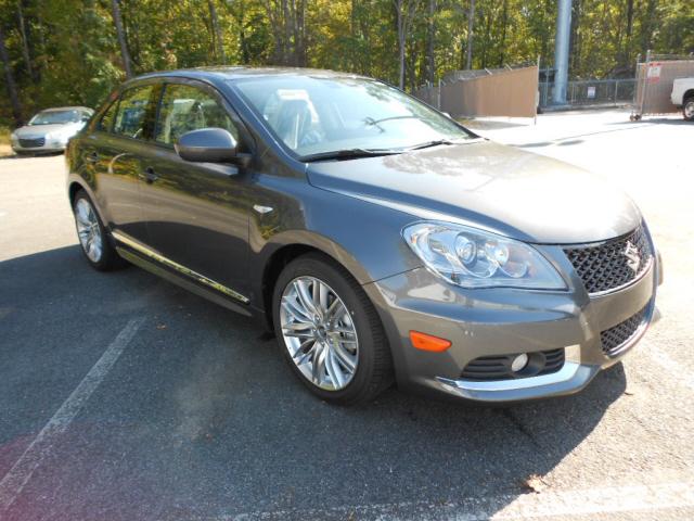 2012 Suzuki Kizashi Lariat, King Ranch