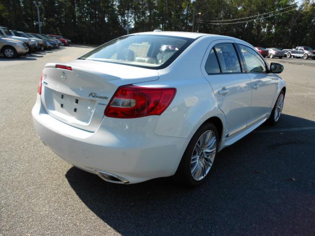 2012 Suzuki Kizashi Lariat, King Ranch