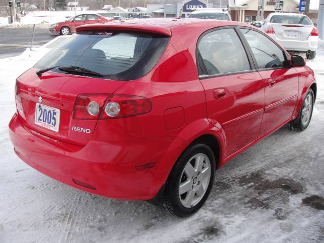 2005 Suzuki Reno Open-top