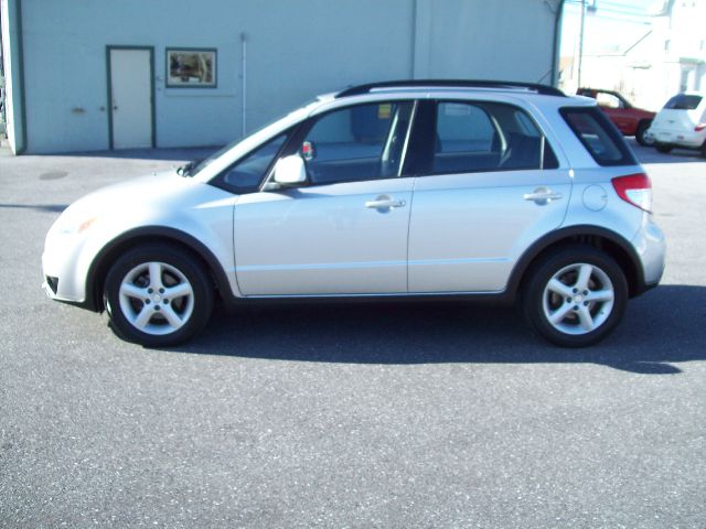 2007 Suzuki SX4 EX - DUAL Power Doors