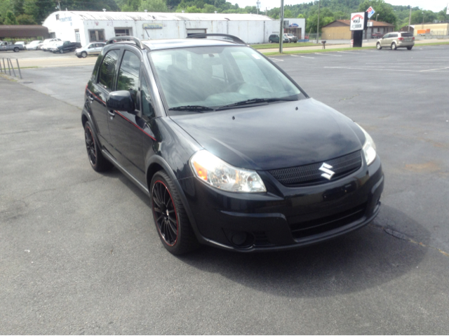 2009 Suzuki SX4 Crossover Awd-automatic-suv-leather/roof