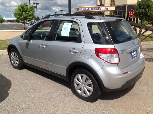 2010 Suzuki SX4 Crossover Unlimited X Sport Utility 4 Dr