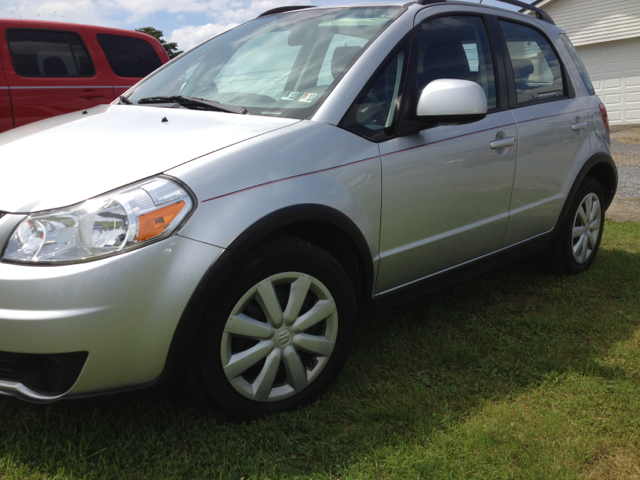 2010 Suzuki SX4 Crossover Unlimited X Sport Utility 4 Dr