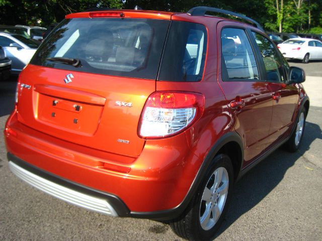 2011 Suzuki SX4 Crossover XL SLT 2WD