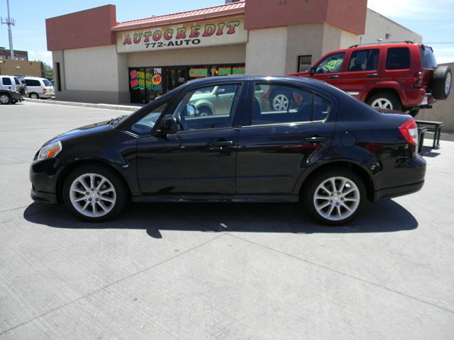 2008 Suzuki SX4 Sedan Sport Quattro