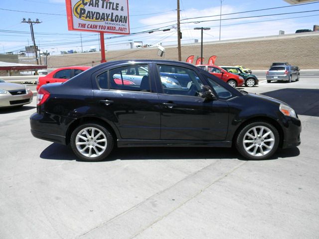 2008 Suzuki SX4 Sedan Sport Quattro