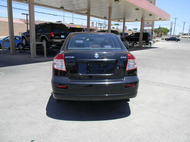 2008 Suzuki SX4 Sedan Sport Quattro