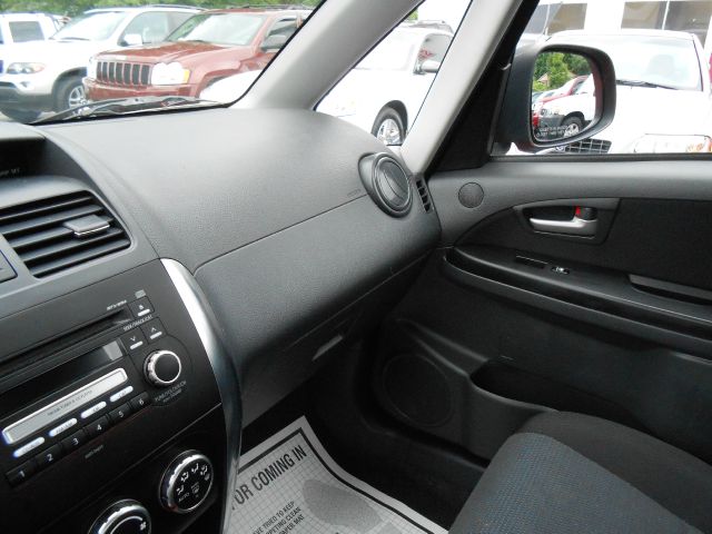 2008 Suzuki SX4 Sedan Unknown