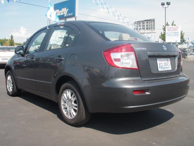 2012 Suzuki SX4 Sedan LTZ W/nav