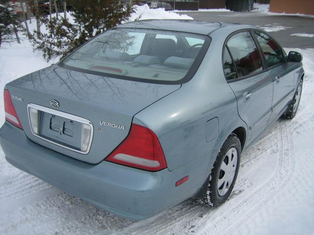 2005 Suzuki Verona XR