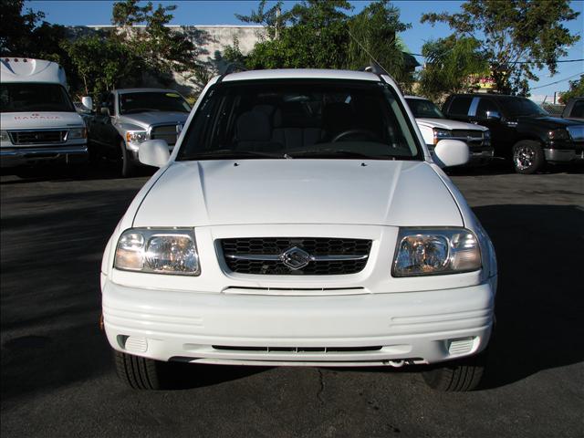 2000 Suzuki Vitara V6 Moonroof