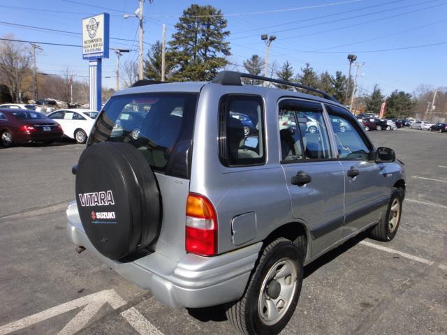 2000 Suzuki Vitara V6 Moonroof