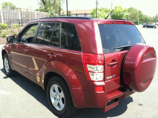 2006 Suzuki Vitara 1500 Extended Cargo Clean