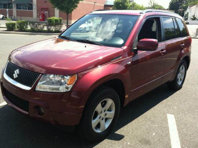 2006 Suzuki Vitara 1500 Extended Cargo Clean