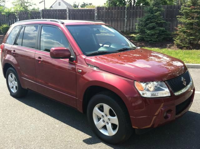 2006 Suzuki Vitara 1500 Extended Cargo Clean