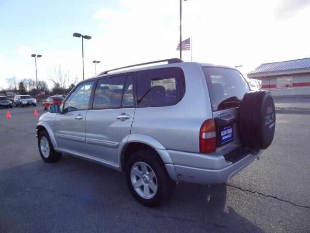 2001 Suzuki XL-7 HD Reg Cab 131.5 WB C6P