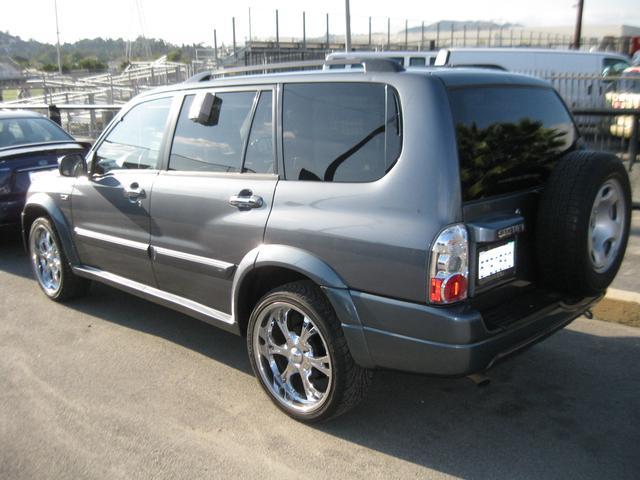 2004 Suzuki XL-7 Elk Conversion Van