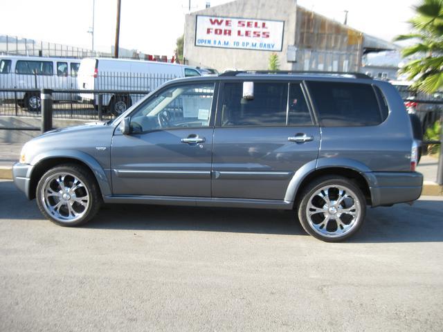 2004 Suzuki XL-7 Elk Conversion Van