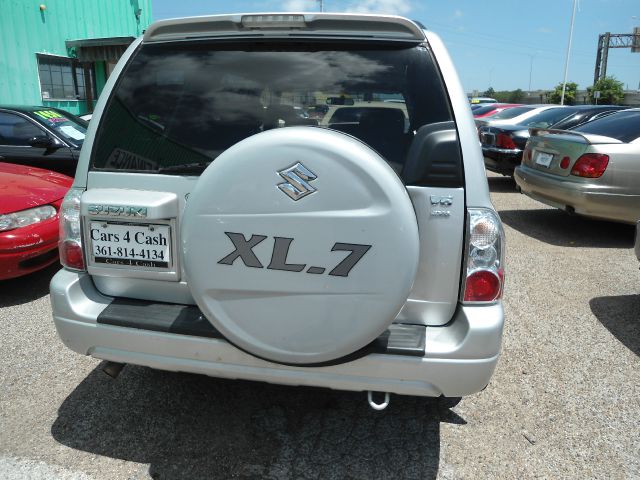 2005 Suzuki XL-7 Unknown